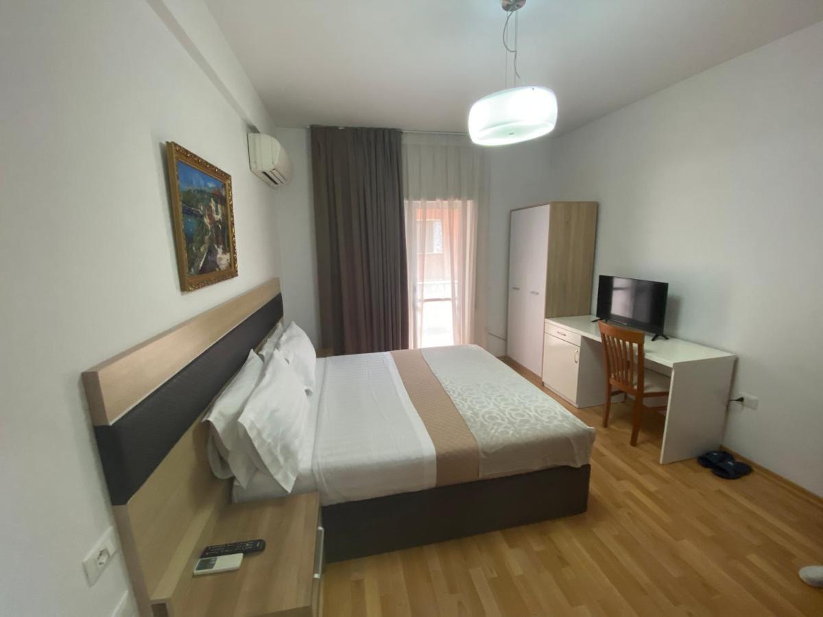 Rooms Dionis Tirana Exterior photo